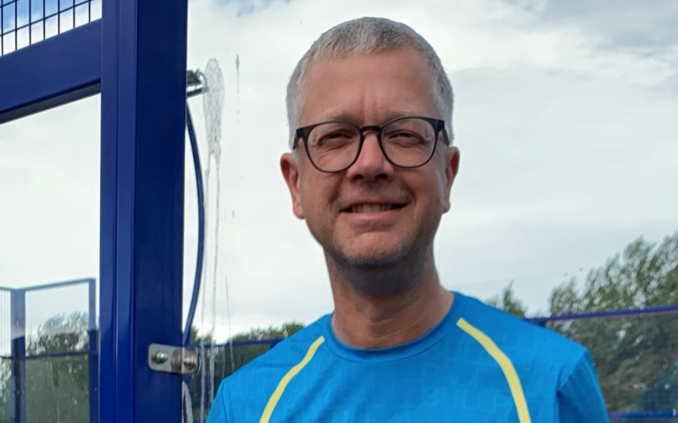 ”Missköter vi oss nu kan hallarna tvingas stänga”