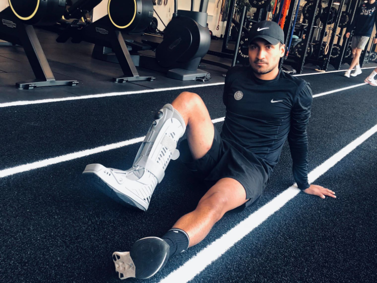 Mystisk fotskada hotar Vasquez karriär